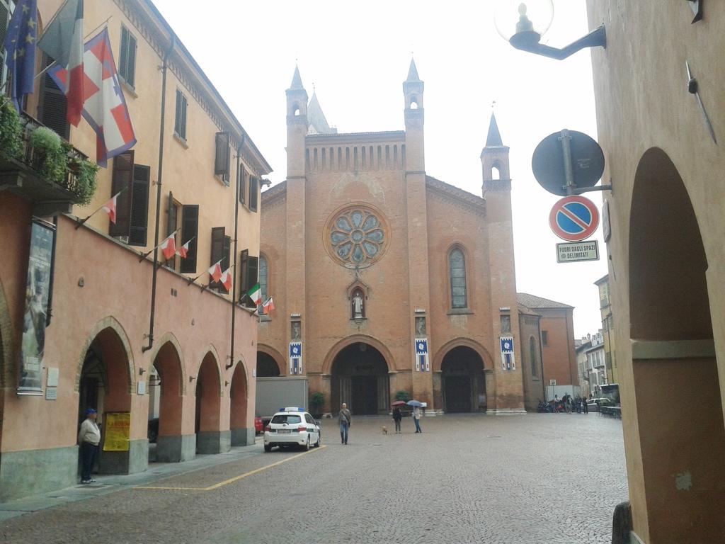 La Trifula Bianca Apts. Alba  Esterno foto